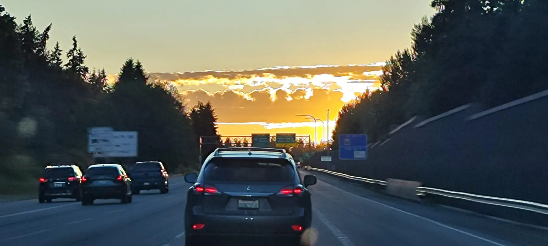 前方道路